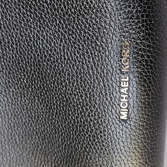 MICHAEL KORS ROLLINS SATCHEL BLACK SNAKESKIN EMBOSSED LEATHER - Picture 15 of 16